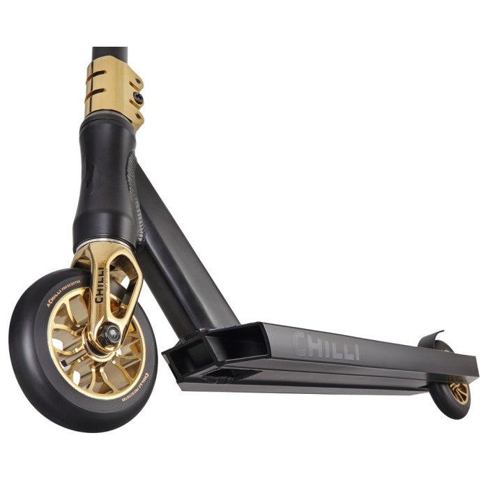 Chilli - Stuntstep Reaper - 110mm Wielen - blue / gold Chilli