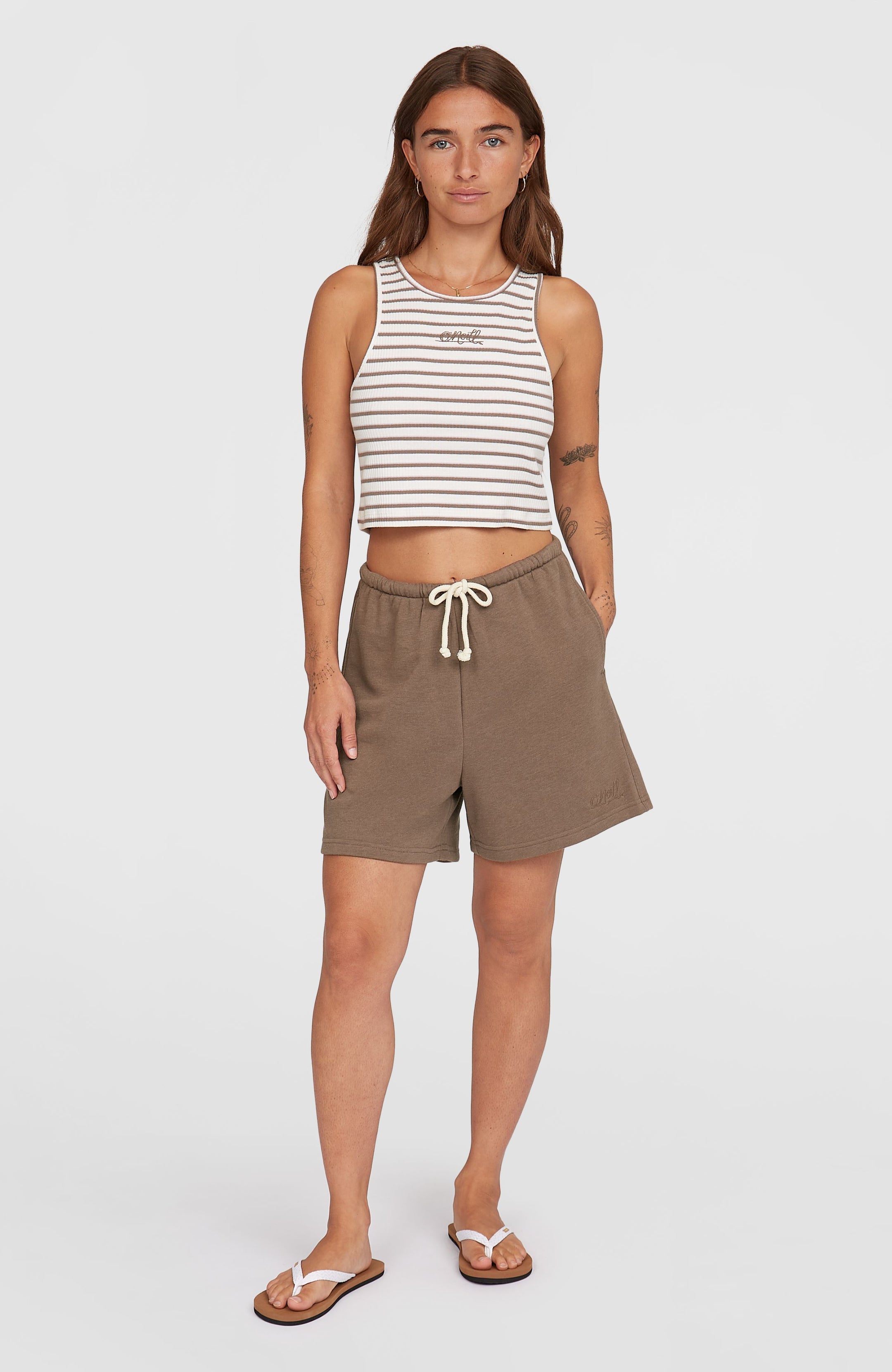 Essentials O'Neill Script Sweatshorts - Pure Cashmere